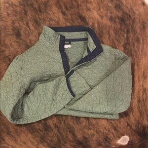 Green pull over and utility jacket bundle.